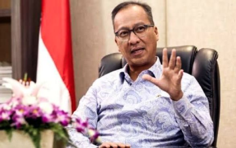 Menperin Tekankan Apple Wajib Bangun Pabrik di RI
