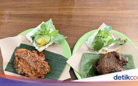 Pedas Manis Ayam Bakar Artomoro yang Paling Viral di Jogja