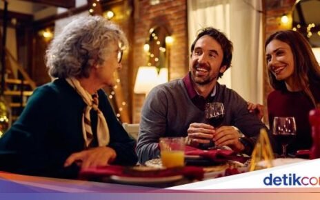 Tak Suka Selera Mertua, Wanita Ini Selalu Pesan Makanan Sendiri