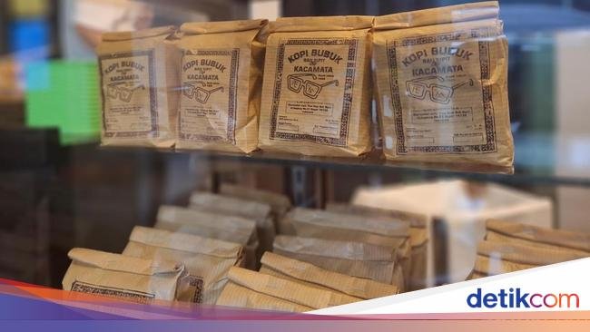 Heboh Pembeli Minta Gratisan Bakso hingga Toko Kopi Tertua di Bogor