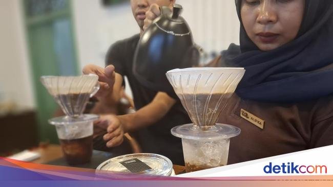 Segarnya Kopi Legendaris Berusia 1 Abad Andalan Urang Bogor