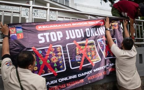 OJK Blokir 8.500 Rekening Terkait Judi Online Sepanjang 2024
