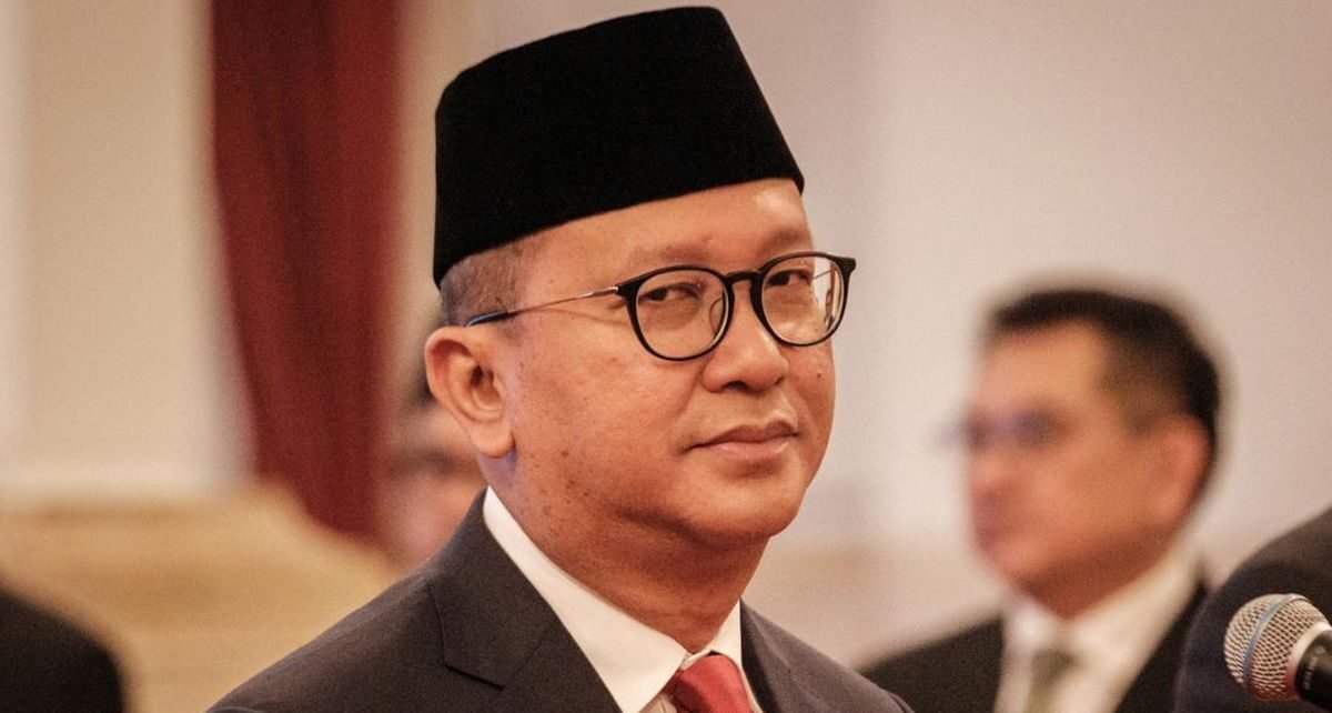 Apple Akan Investasi Rp16 T di Batam