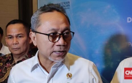 Zulhas Jamin Stok Pangan Cukup Jelang Imlek-Lebaran