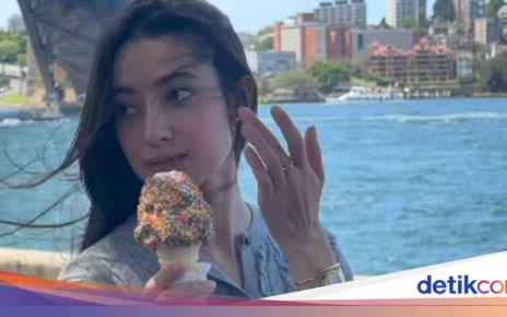 Ameera Khan Berburu Es Krim dari Australia hingga Inggris