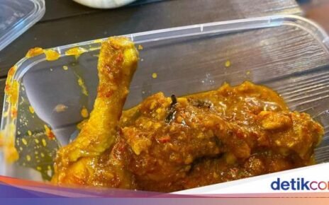 Empuk Berempah Ayam Renald Bumbu Pedas Manis dan Woku