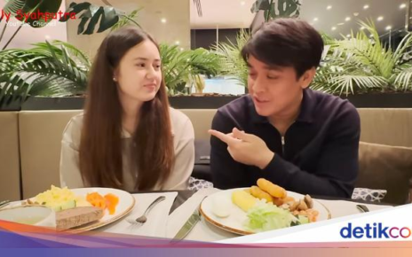 Billy Syahputra  Punya Bisnis Kuliner Bebek Goreng dan Seblak