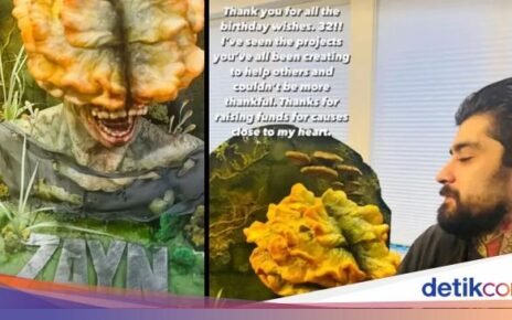 Zayn Malik Pamer Kue Ultah ke-32 Berdesain Alien