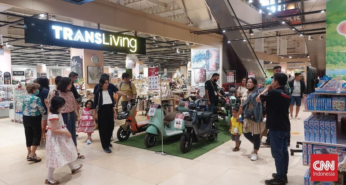 Lemari Pakaian Mulai Rp500 Ribuan Aja di Transmart Full Day Sale