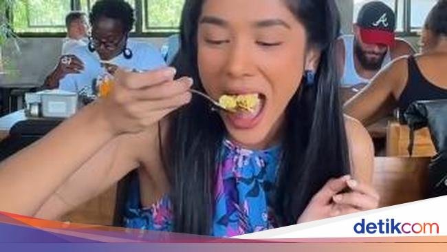 Fanny Ghassani, Foodies yang Hobi Jajan Tiap Bepergian