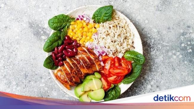 5 Tips Makan Enak dan Bergizi di Peringatan Hari Gizi Nasional 2025