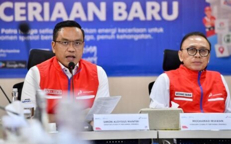 Komisaris dan Dirut Pertamina Kunjungi Integrated Terminal Plumpang