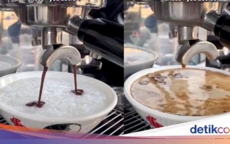 Nyeleneh! Ada Sajian Bubur Disiram Espresso, Mau Coba?