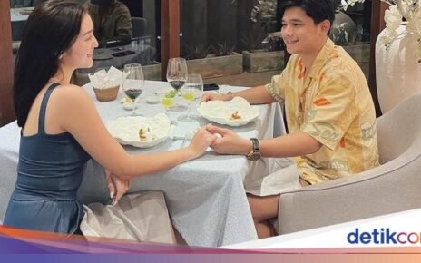 Cantiknya Ranty Maria saat Makan Malam Bareng Rayn Wijaya