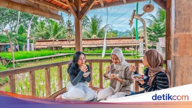 Ada di Bogor! 5 Tempat Makan Ini Punya Suasana Perkampungan Asri