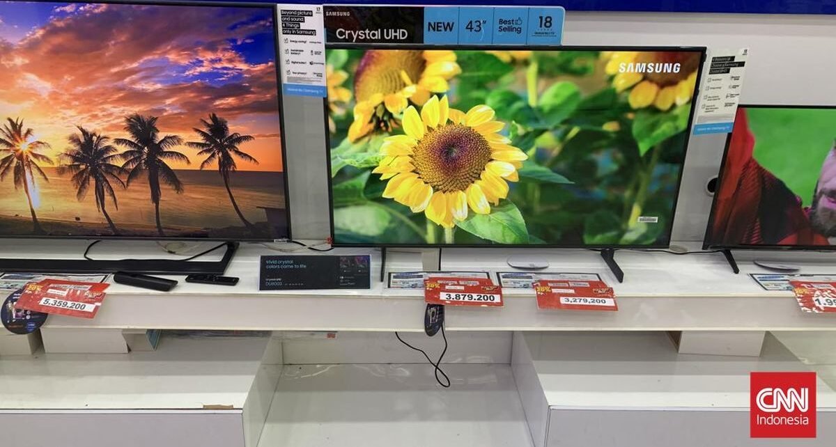 Smart TV 65 Inci Banting Harga di Transmart Full Day Sale Hari Ini