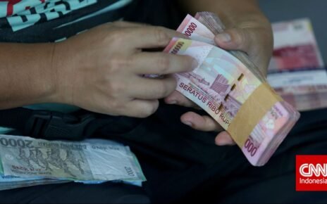 Rupiah Ambyar ke Rp16.336 Pagi Ini Tertekan 'Ulah' Trump