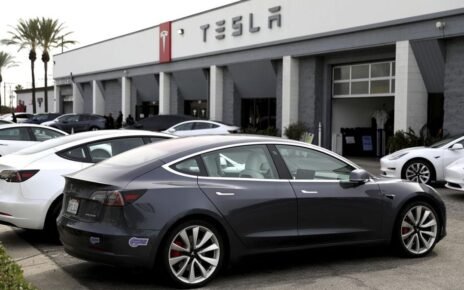 Tesla Buka Lowongan Kerja di India