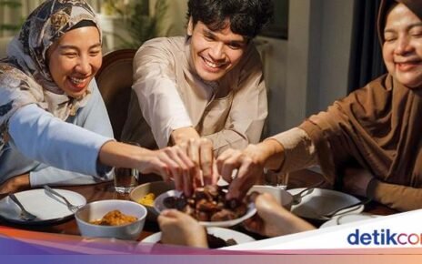 5 Tips Persiapkan Hari Pertama Puasa, Hindari Makanan Pedas hingga Kopi