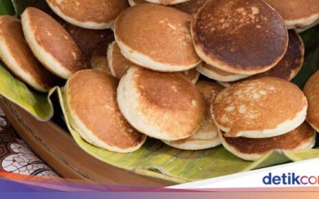 Laris! Apem di Klaten Laku 3.000 Biji Sehari Saat Musim Ziarah