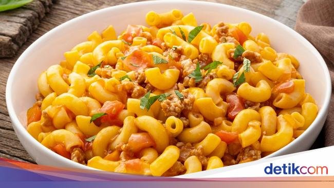 Resep Tumis Makaroni Bumbu Tomat yang Praktis Untuk Menu Bekal