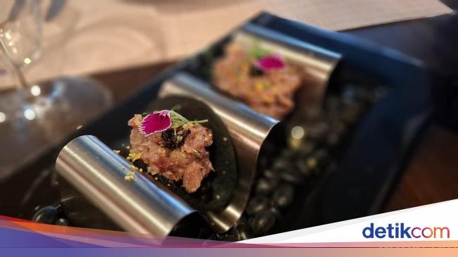 Sajian Beef Tartare hingga Striploin Wagyu Australia Premium di PIK