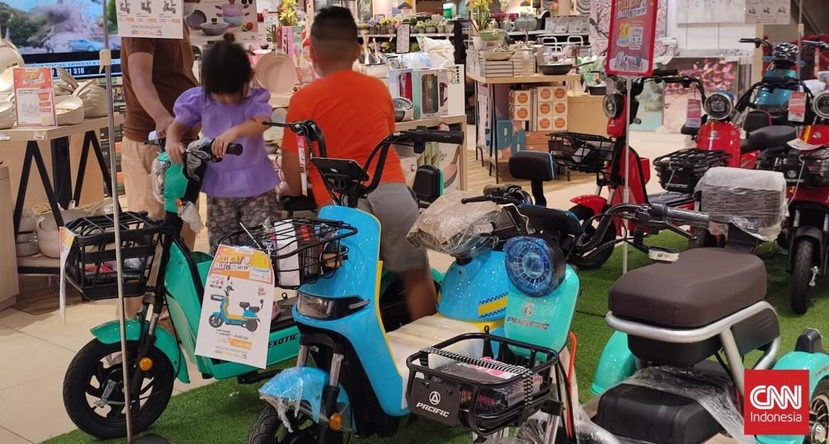 Beli Sepeda Listrik buat Berburu Takjil, di Transmart Cuma Rp2 Juta