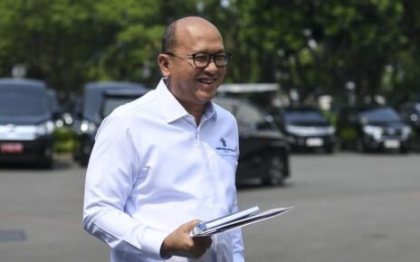 Cerita Rosan Bisa Ajak Ray Dalio