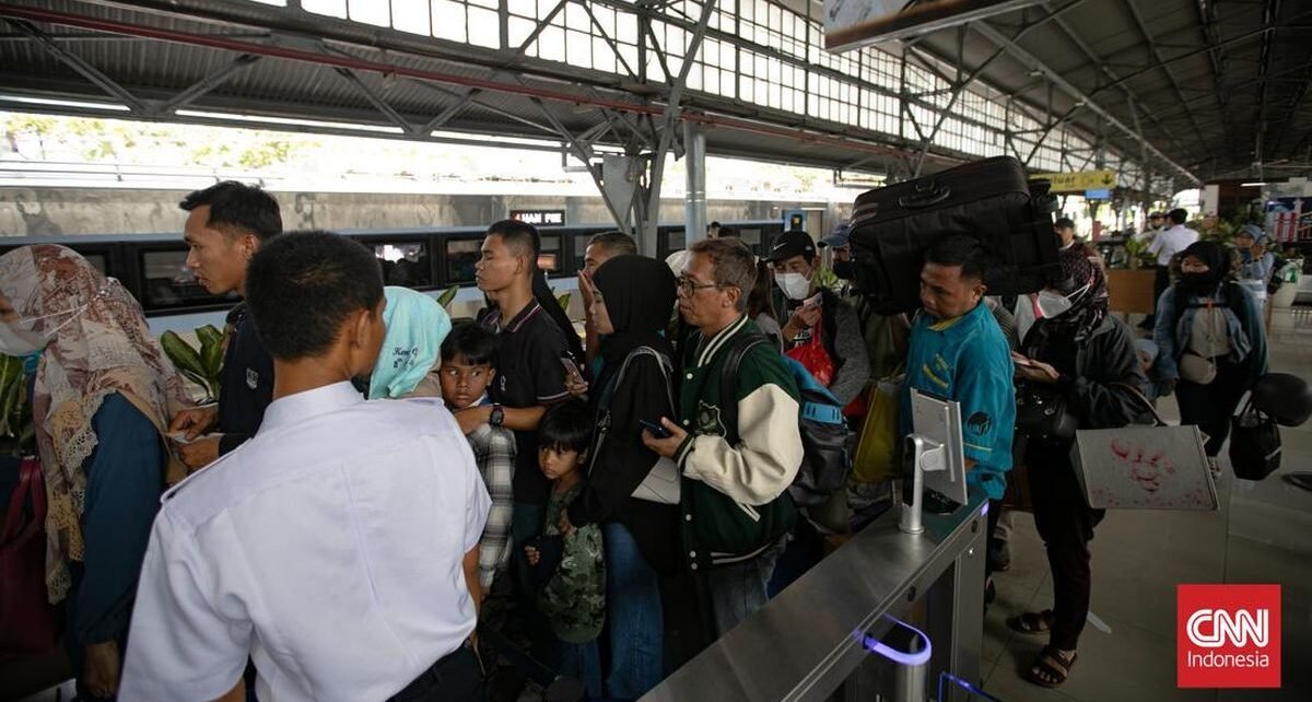 KAI Angkut 2 Juta Pemudik Selama Musim Lebaran 2025