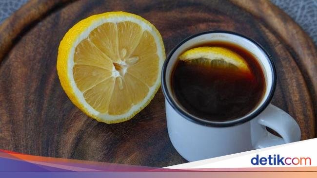 Nikmatnya Espresso Romano, Racikan Unik Kopi Pakai Lemon