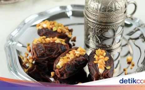 Rahasia di Balik Anjuran Berbuka Puasa dengan yang Manis
