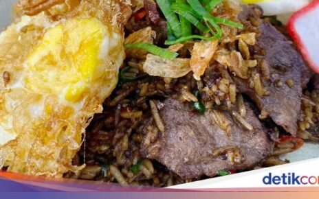 Resep Nasi Goreng Rawon yang Pekat Lezat Bumbunya