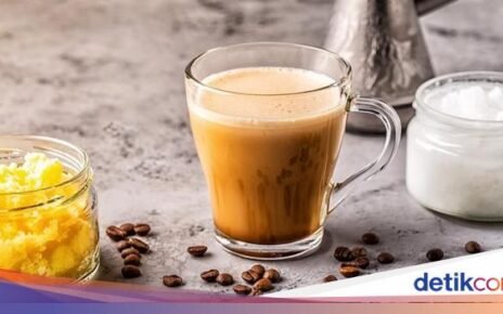 Ini Manfaat dan Efek Samping Minum Kopi Campur Minyak Kelapa