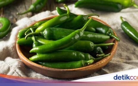 Makan Cabai Hijau Ternyata Bisa Bikin Kulit Glowing!
