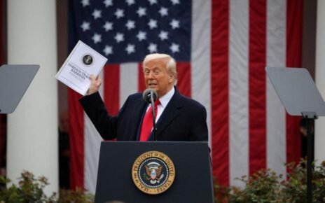 Bos JP Morgan Wanti-wanti Inflasi dan Resesi Imbas Tarif Trump