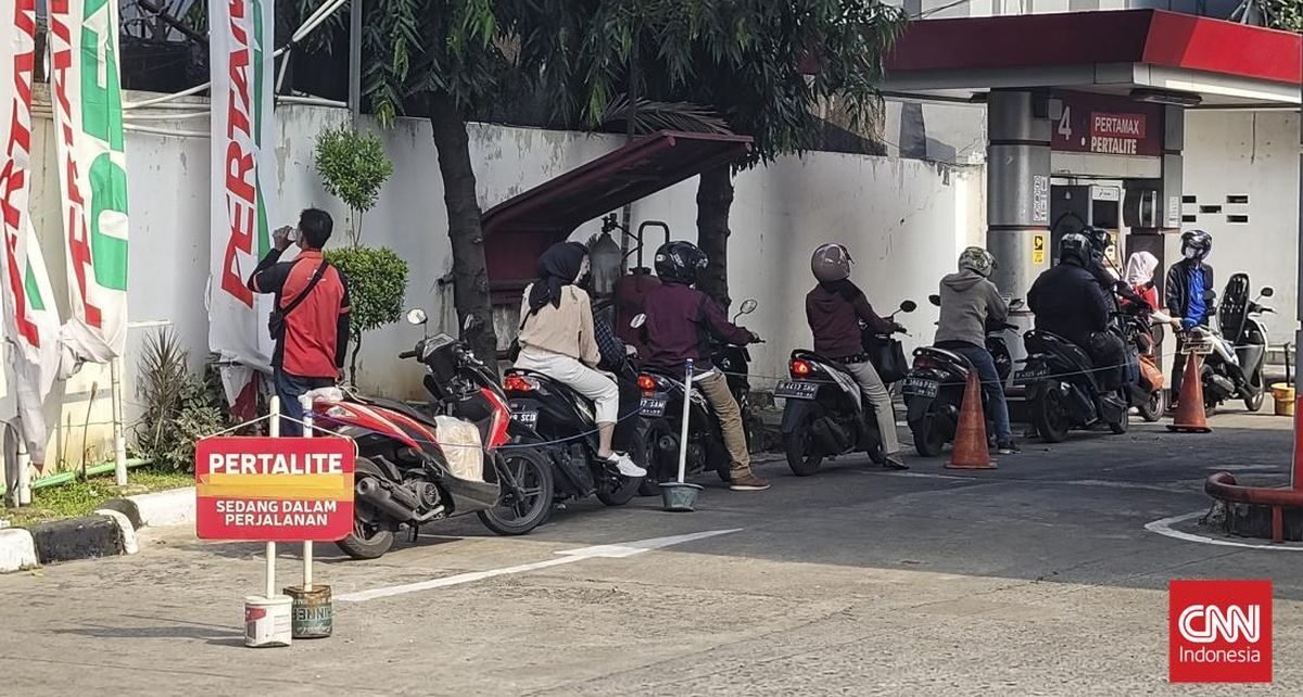 ESDM Finalisasi Data Masyarakat yang Akan Diizinkan Beli Pertalite Cs