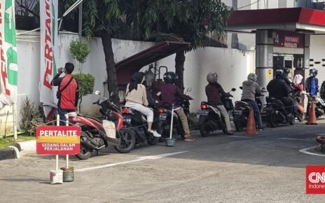ESDM Finalisasi Data Masyarakat yang Akan Diizinkan Beli Pertalite Cs