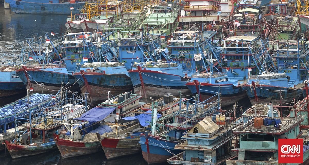 Nelayan Wajib Pasang Alat Monitor Kapal VMS Mulai 2026