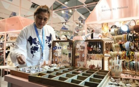 BRI Antar Usaha Lokal Batu Akik Jangkau Pasar Global