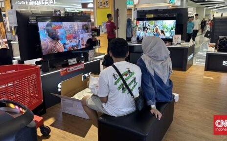Transmart Full Day Sale Diserbu Pengunjung, TV dan AC Jadi Incaran