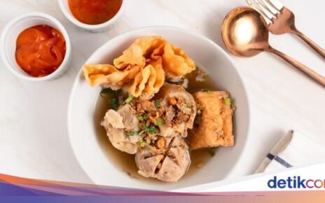 Gurih Segar! 5 Bakso Malang Komplet Ada di Jakarta Timur