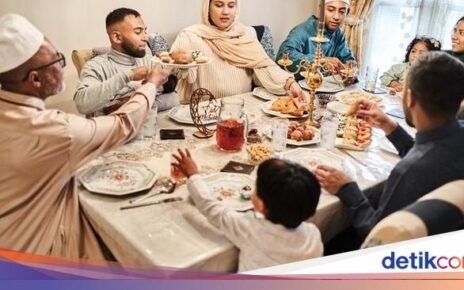 Begini Adab Menjamu Tamu dan Menjadi Tuan Rumah Sesuai Ajaran Islam