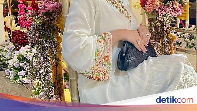 Bella Saphira Awet Muda dan Tetap Suka Kulineran Seru