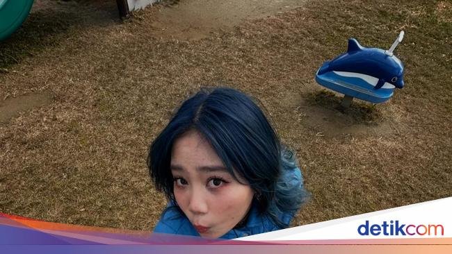Lebaran di Inggris, Zara Putri RK Menikmati Opor Ayam hingga Bacang