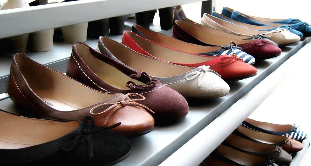 Cerita Pasangan Muda Kembangkan Sepatu Lokal Lewat Shopee