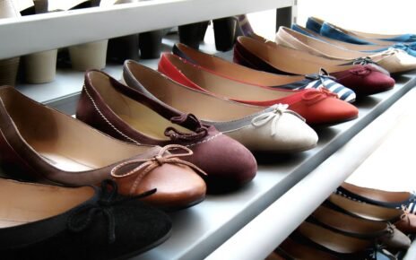 Cerita Pasangan Muda Kembangkan Sepatu Lokal Lewat Shopee