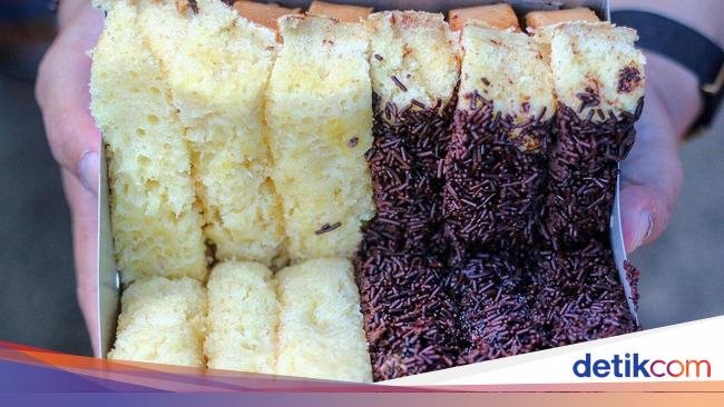 Empuk Manis! 20 Pukis Aneka Rasa Ada di Sini!