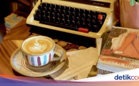 5 Kafe di Bandung Ini Punya Perpustakaan Mini, Cocok Buat WFC!