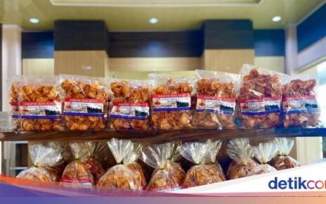 5 Pusat Oleh-oleh di Padang, Bisa Belanja Keripik Sanjai hingga Jengkol
