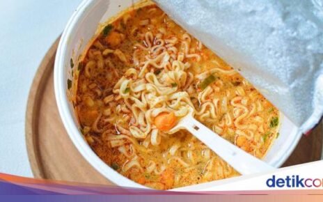 3 Makanan Ini Tidak Sehat Dimakan dengan Mi Instan